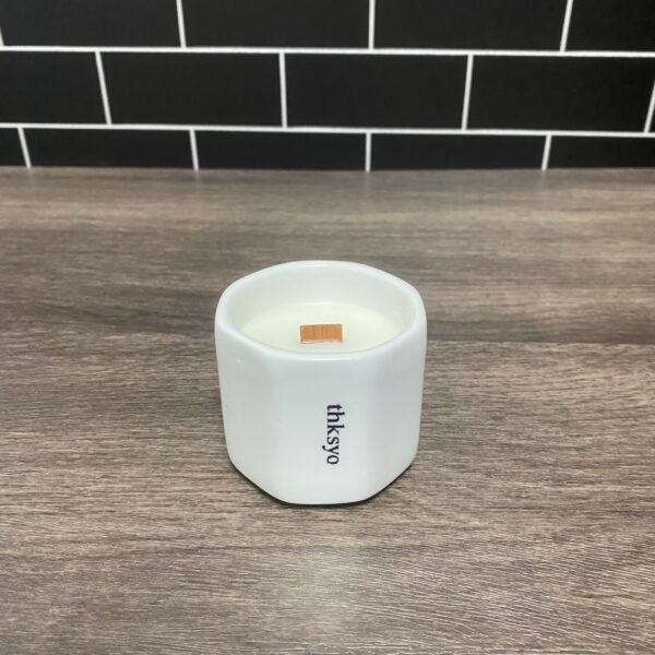 Thksyo Massage Candle - Massage Oil Candle with Pour Spout, 8.1 oz Natural Skin Care Products - Massage Lotion Candle for Self Care at Home Sweet Home